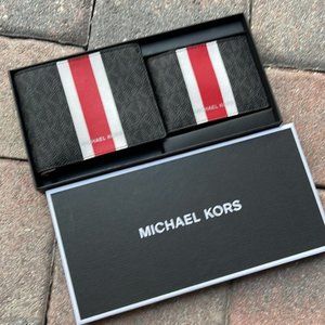 Michael Kors Boxed Signature 3 in 1 Bifold Wallet In Black / Flame Red